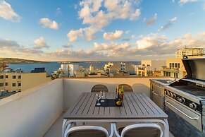 Sunset And Sea Views Apart St Paul's Bay