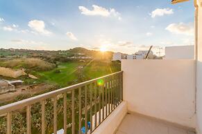 Sunset And Sea Views Apart St Paul's Bay