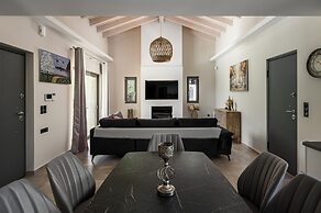 Mateo Stone Villa with Private Pool by Konnect