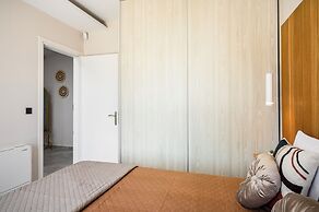 Mateo Stone Villa with Private Pool by Konnect