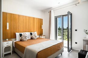 Mateo Stone Villa with Private Pool by Konnect