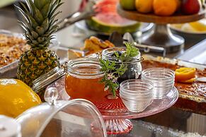 Stephanos Hotel Apts