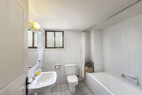 Stephanos Hotel Apts