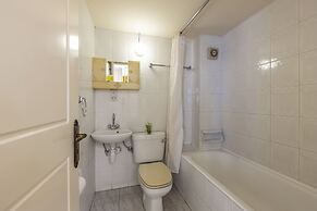 Stephanos Hotel Apts