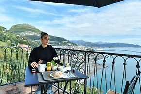 In Costa Relais & Luxury Suites