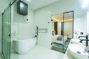 De Signature Tower Hotels & Suites