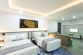 De Signature Tower Hotels & Suites