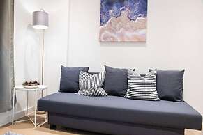 Absolute Stays at The Ziggurat-st Alban Train Station-harry Potter Wor