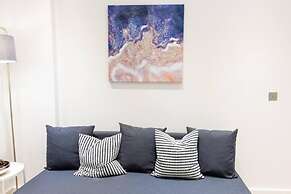 Absolute Stays at The Ziggurat-st Alban Train Station-harry Potter Wor