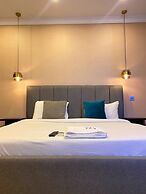 Sunflower Residence Oniru