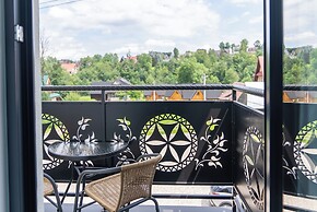 Willa Folk & Prestige