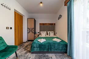 Willa Folk & Prestige