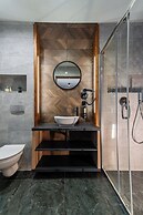 Willa Folk & Prestige