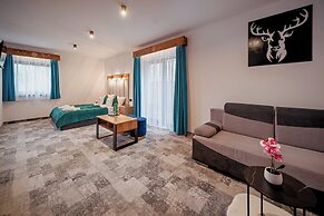 Willa Folk & Prestige