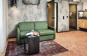 Nomadic Urban Premium Suites