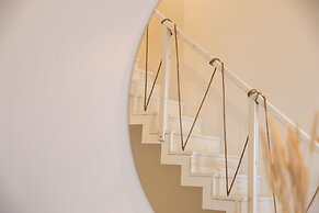 Mystery suites & apartments