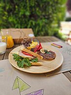 Mystery suites & apartments