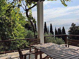 Daria's home at Pelion