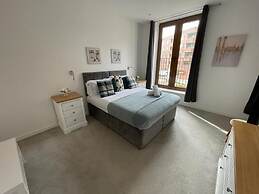 Absolute Stays on Grosvenor-luton Airport-st Albans Train Station-harr