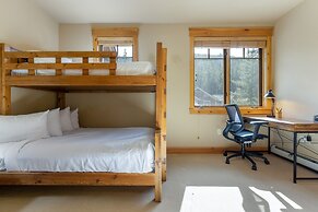 6554 Settlers Creek 3 Bedroom Townhouse by RedAwning