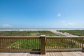 Kathleen's Retreat 5 Bedroom Home by RedAwning