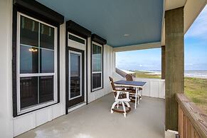 Kathleen's Retreat 5 Bedroom Home by RedAwning