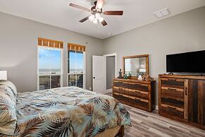 Kathleen's Retreat 5 Bedroom Home by RedAwning