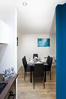 Absolute Stays on Essex-chinatown-hippodrome-alexandra Theatre-bull Ri