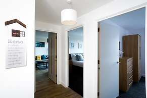 Absolute Stays on Essex-chinatown-hippodrome-alexandra Theatre-bull Ri