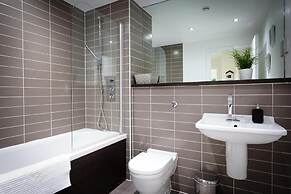 Absolute Stays on Essex-chinatown-hippodrome-alexandra Theatre-bull Ri