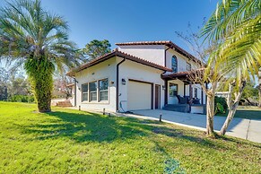 1-acre Backyard & Gym: Spacious Apopka Escape!