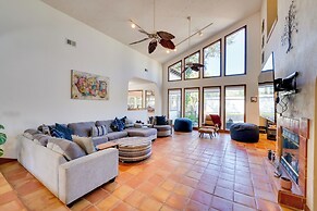 1-acre Backyard & Gym: Spacious Apopka Escape!