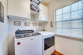 1-acre Backyard & Gym: Spacious Apopka Escape!