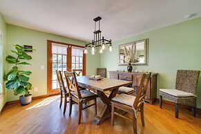 1-acre Backyard & Gym: Spacious Apopka Escape!