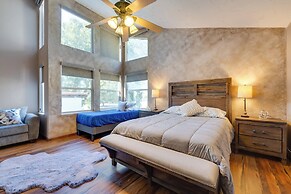 1-acre Backyard & Gym: Spacious Apopka Escape!