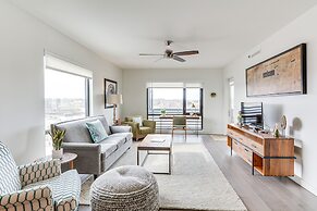 Modern Springfield Apartment ~ 7 Mi to Downtown!