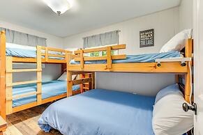 Quiet New Hampshire Getaway w/ Game Room!