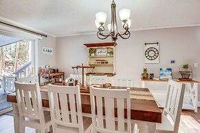 Quiet New Hampshire Getaway w/ Game Room!