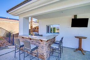 Spa, Putting Green: Elegant Desert Hot Springs Gem