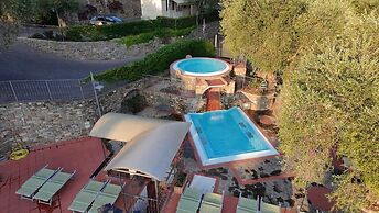 VILLAGGIO EDY