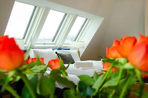 Grand Quarters City Residence