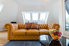 Grand Quarters City Residence