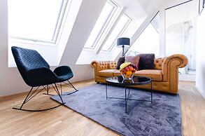 Grand Quarters City Residence