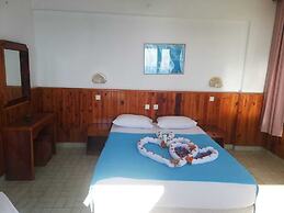 Renka Holiday Houses and Caravan