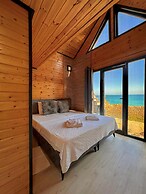 Renka Holiday Houses and Caravan