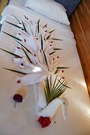 Renka Holiday Houses and Caravan