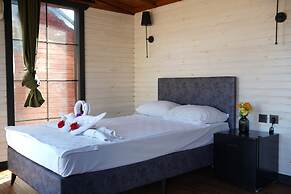 Renka Holiday Houses and Caravan