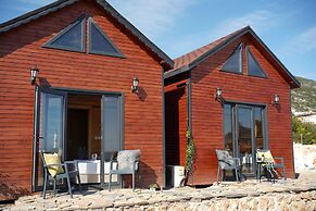 Renka Holiday Houses and Caravan