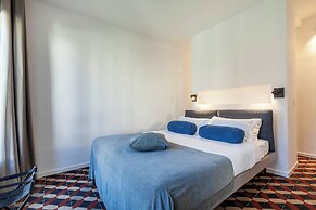 SAN LORENZO APARTMENTS 5054