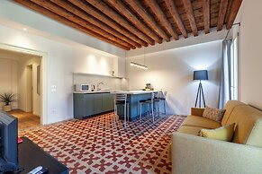 SAN LORENZO APARTMENTS 5054